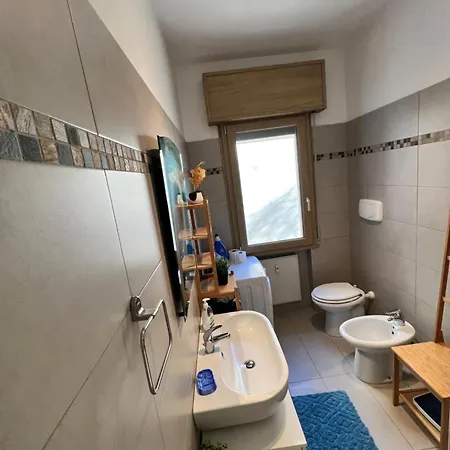 Centro Eleganza E Comfort דירה *