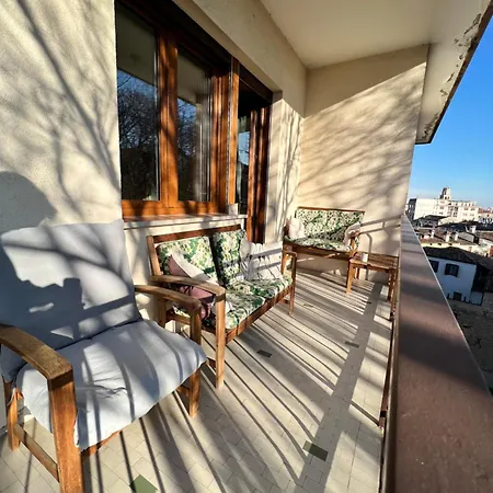 Centro Eleganza E Comfort Apartment
